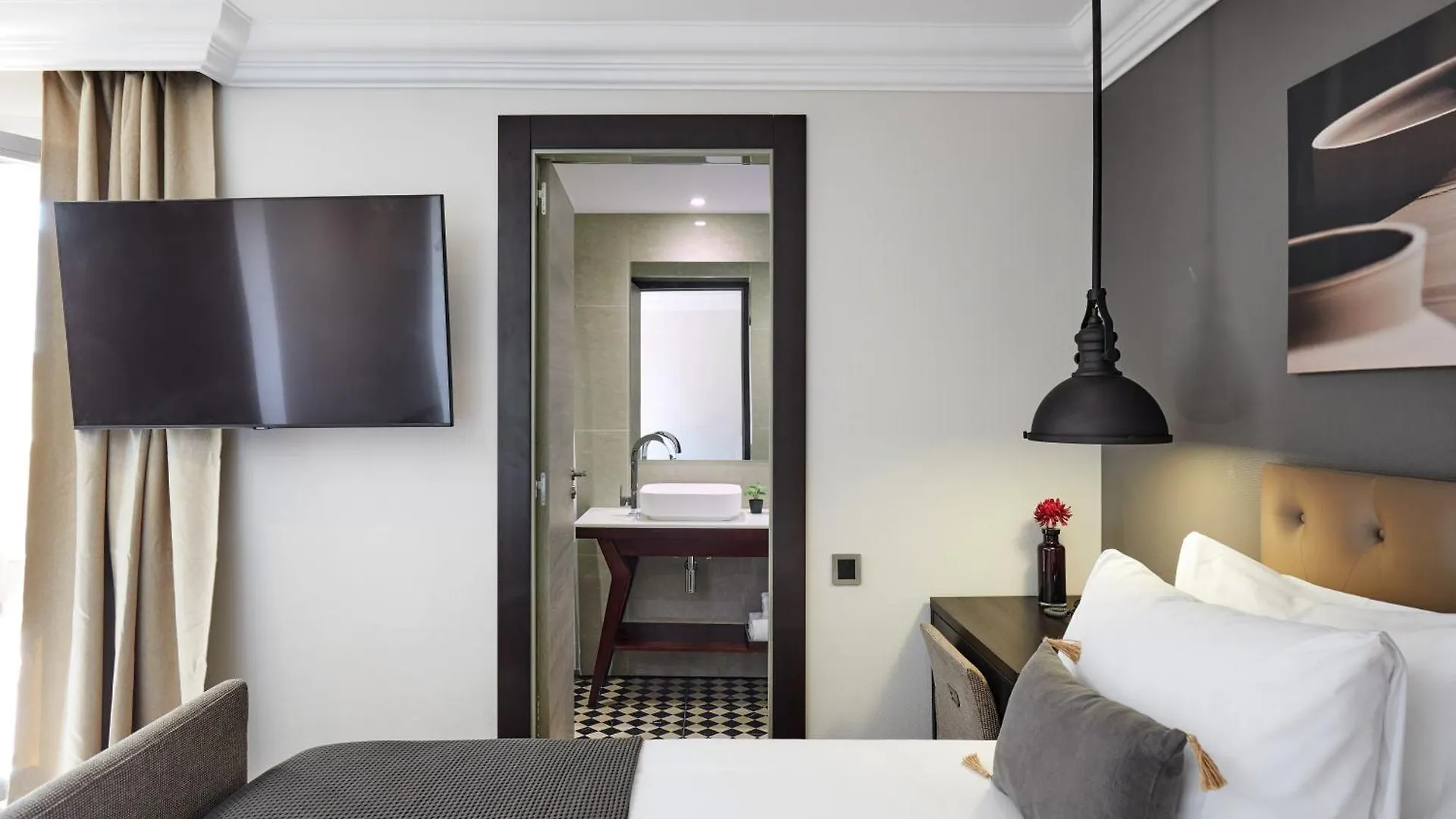 Hotel Cortes Rambla Barcelona 3*,  Spanien
