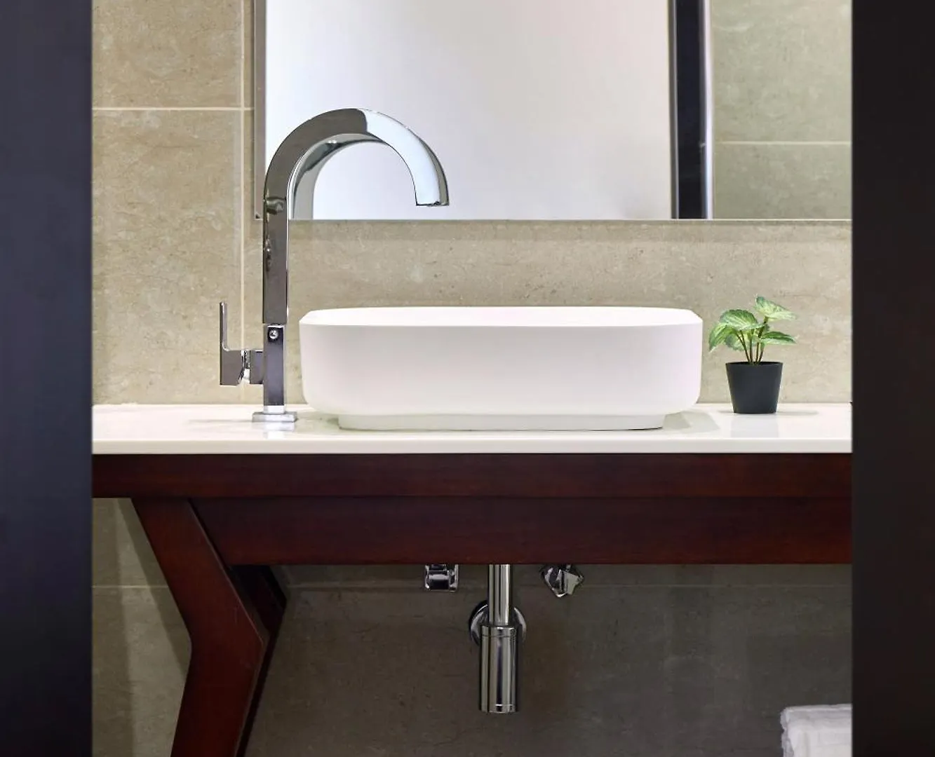 Hotel Cortes Rambla Barcelona
