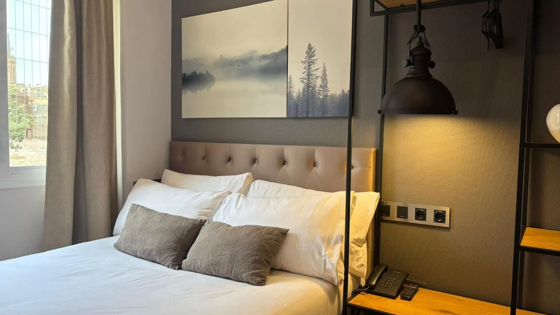 Hotel Cortes Rambla Barcelona