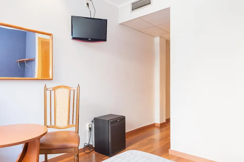 Hotel Cortes Rambla Barcelona