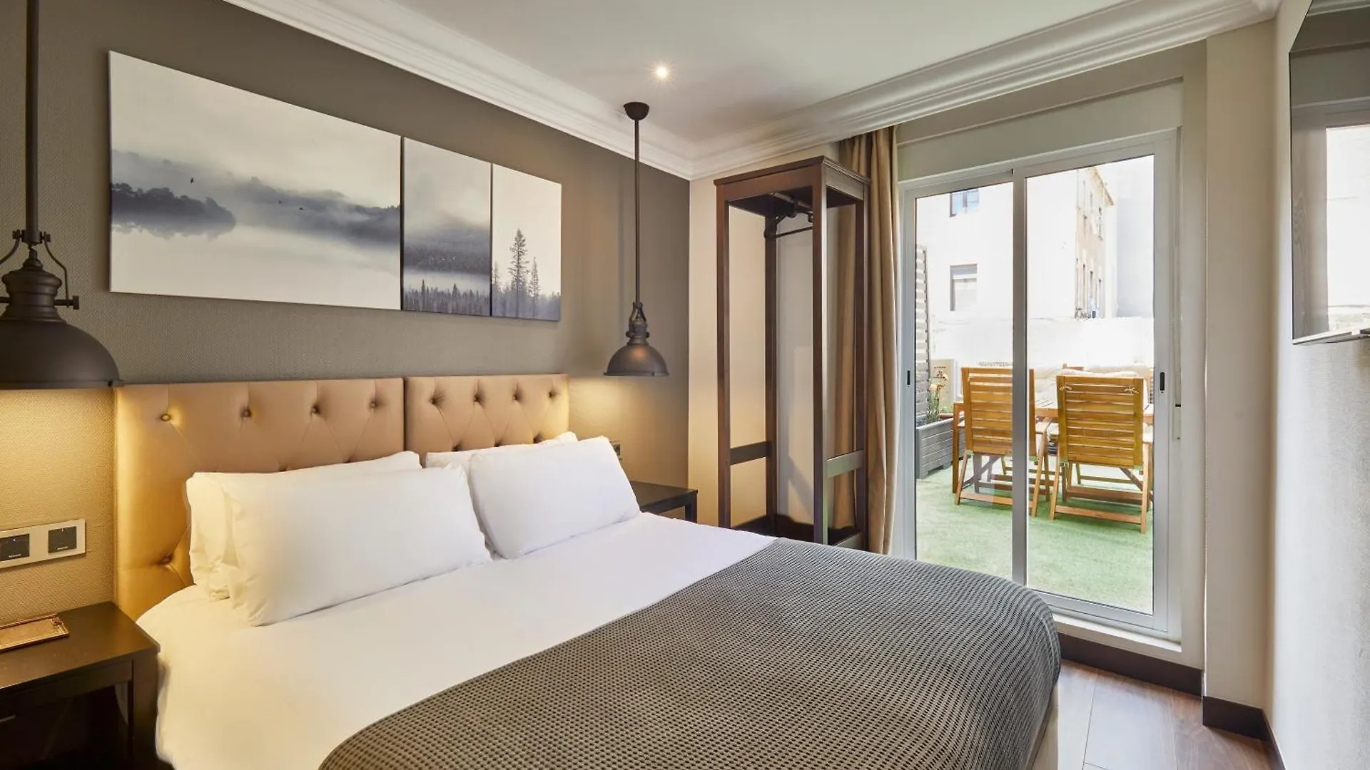 ***  Hotel Cortes Rambla Barcelona Spain