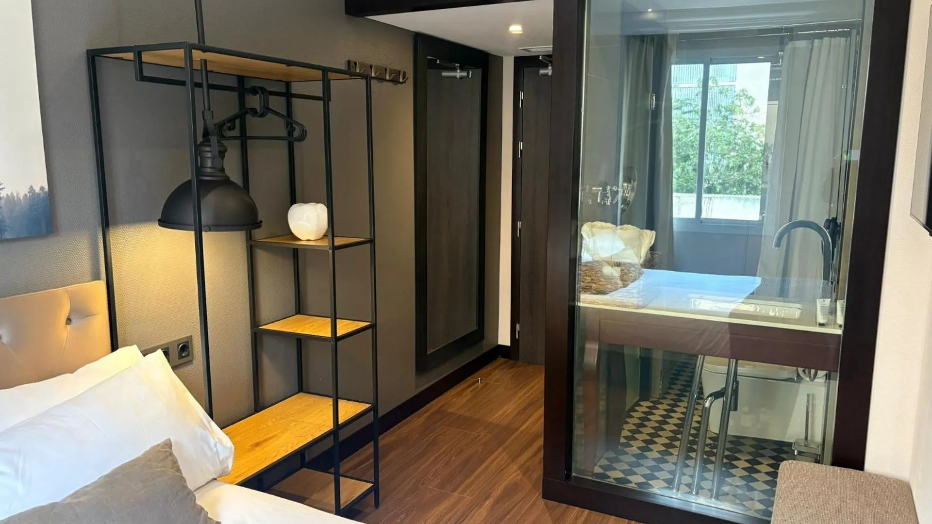 Hotel Cortes Rambla 巴塞罗那 3*,