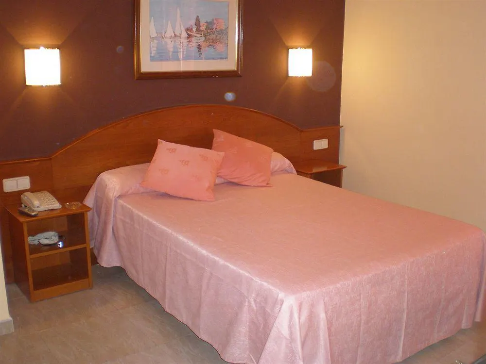 Hotel Cortes Rambla Barcelona