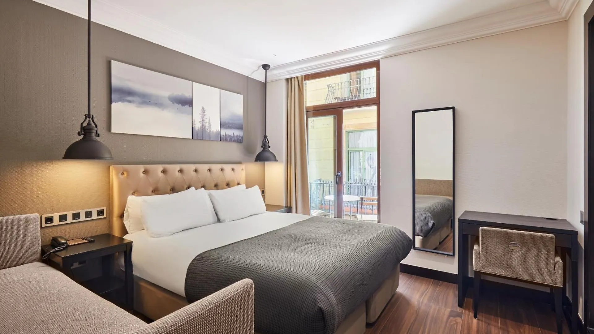 Hotel Cortes Rambla Barselona