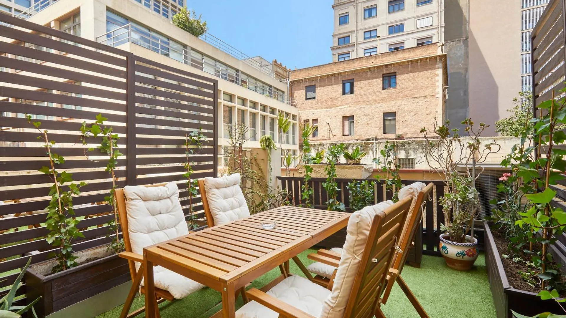 Hotel Cortes Rambla Barselona 3*,